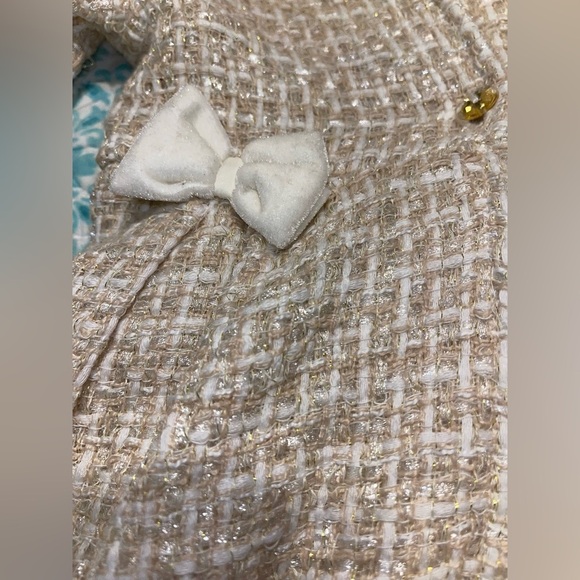 Elegant Cream Kids Sleeveless Dress & Coat with Bow Accents - Picture 3 of 5